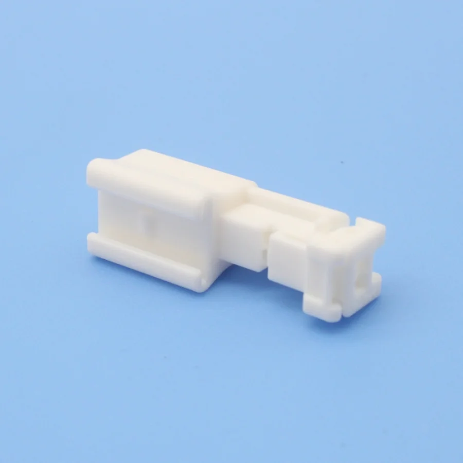 SUMITOMO住友6098-5070汽车连接器