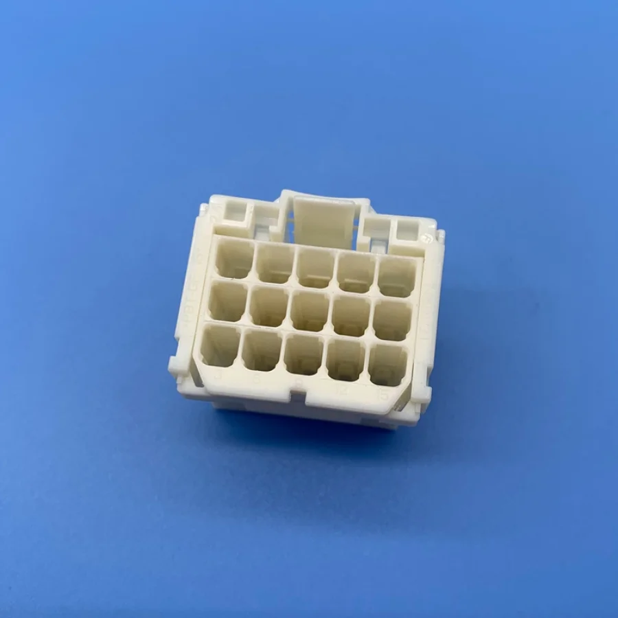 TE泰科7-968973-1安普汽车连接器护套